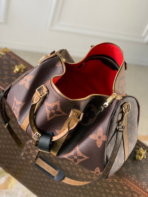 Louis Vuitton Keepall Bandoulière 45 Monogram Giant - 2