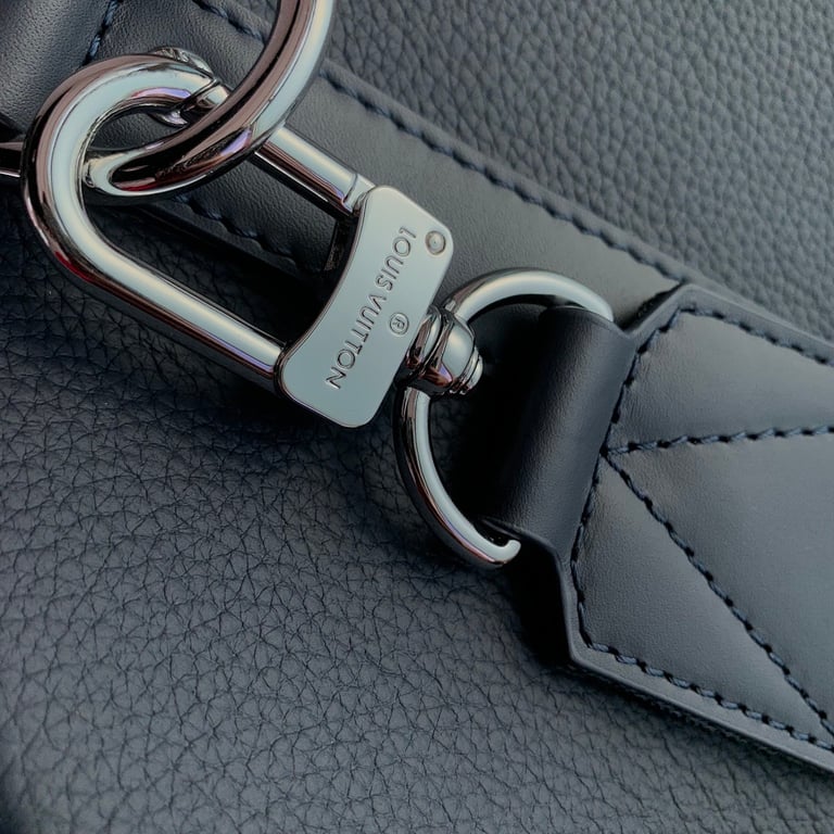 Louis Vuitton Keepall Bandoulière 50 Aerogram Black - 3