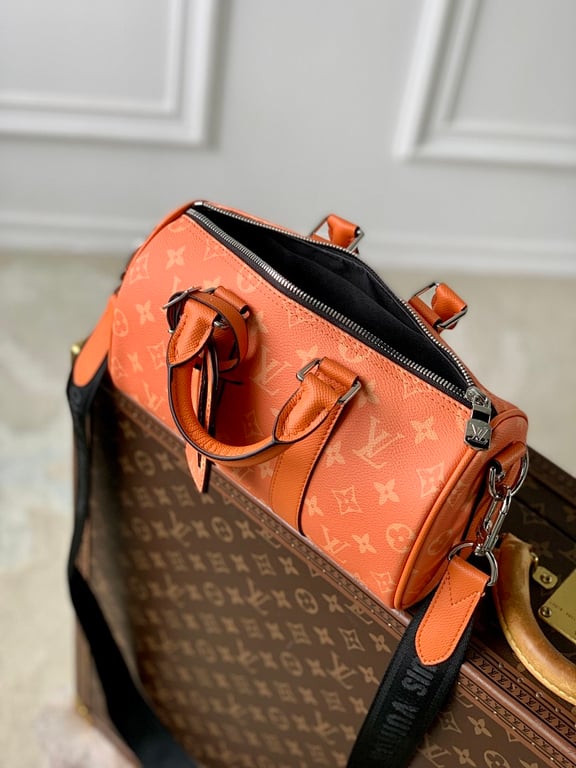 Louis Vuitton Keepall Bandoulière 25 Orange Taïgarama - 2
