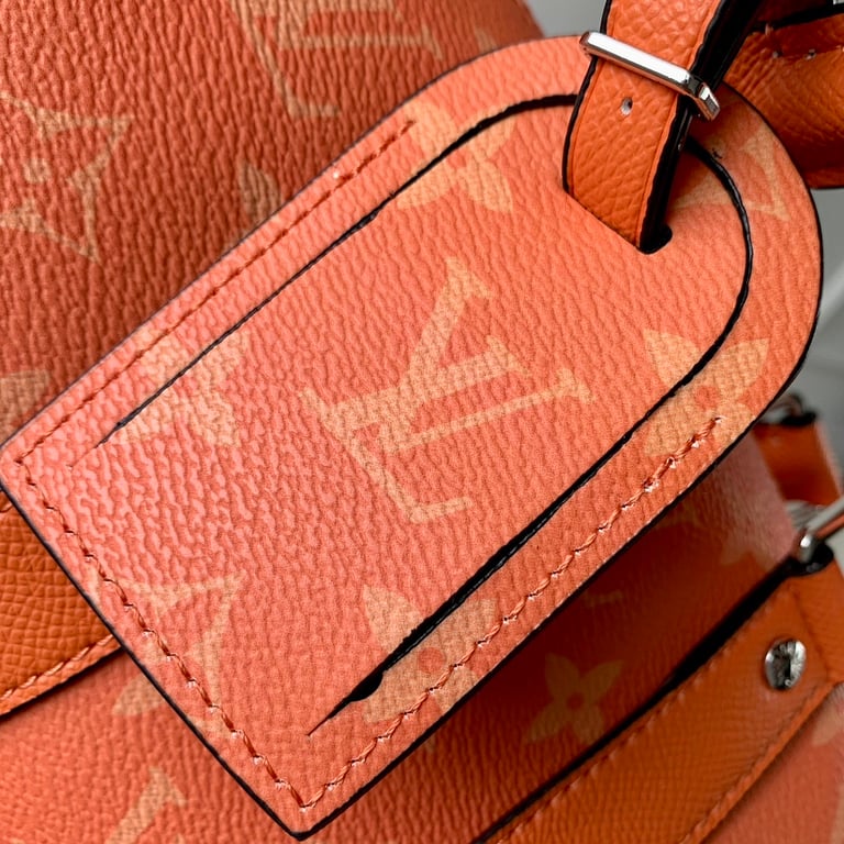 Louis Vuitton Keepall Bandoulière 25 Orange Taïgarama - 6