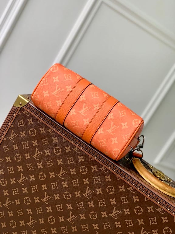 Louis Vuitton Keepall Bandoulière 25 Orange Taïgarama - 7