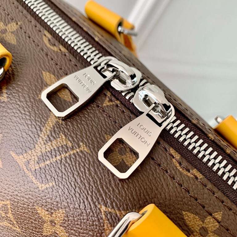 Louis Vuitton Keepall Bandoulière 35 Monogram Macassar Yellow - 5