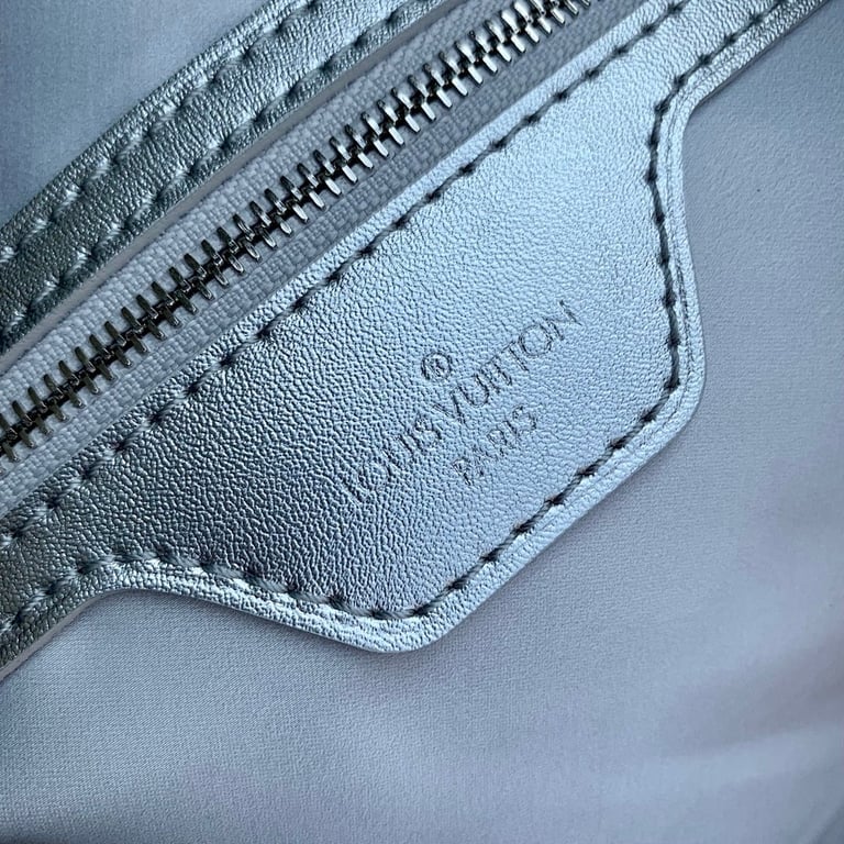 Louis Vuitton Keepall Bandoulière 45 Silver Monogram - 3