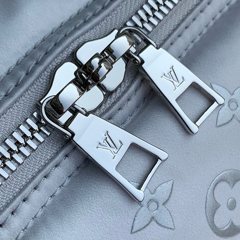 Louis Vuitton Keepall Bandoulière 45 Silver Monogram - 6