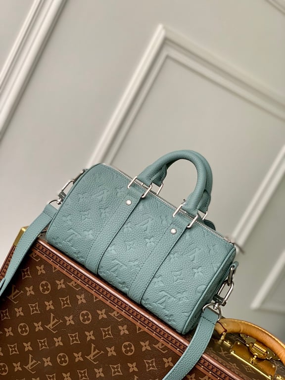 Louis Vuitton Keepall Bandoulière 25 Taurillon Monogram Blue - 5