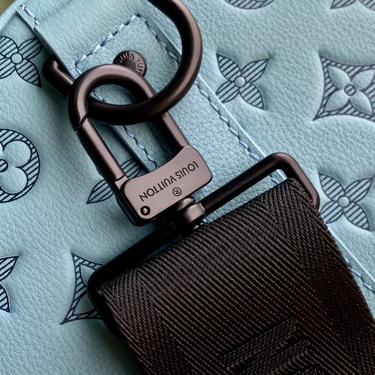 Louis Vuitton Keepall Bandouliere 50 Monogram Shadow Light Blue - 4