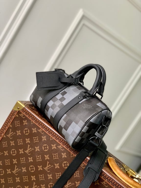 Louis Vuitton Keepall Bandoulière 25 Damoflage Black - 9