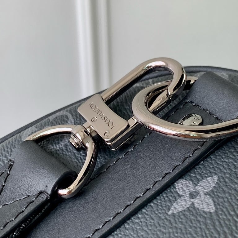 Louis Vuitton Keepall Bandoulière 25 Monogram Eclipse Green M25885 - 5