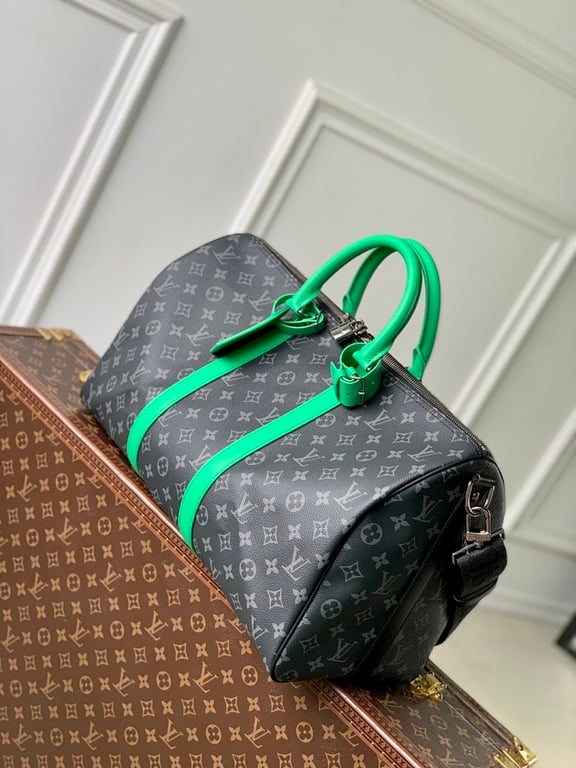 Louis Vuitton Keepall Bandoulière 45 Monogram Eclipse Green - 9