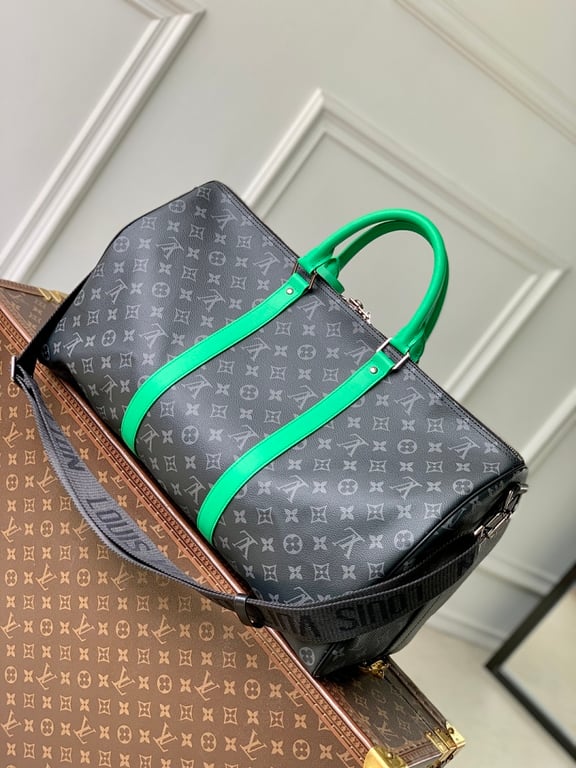 Louis Vuitton Keepall Bandouliere 50 Monogram Eclipse Green - 8