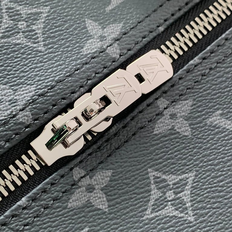 Louis Vuitton Keepall Bandoulière 55 Monogram Eclipse Green - 5