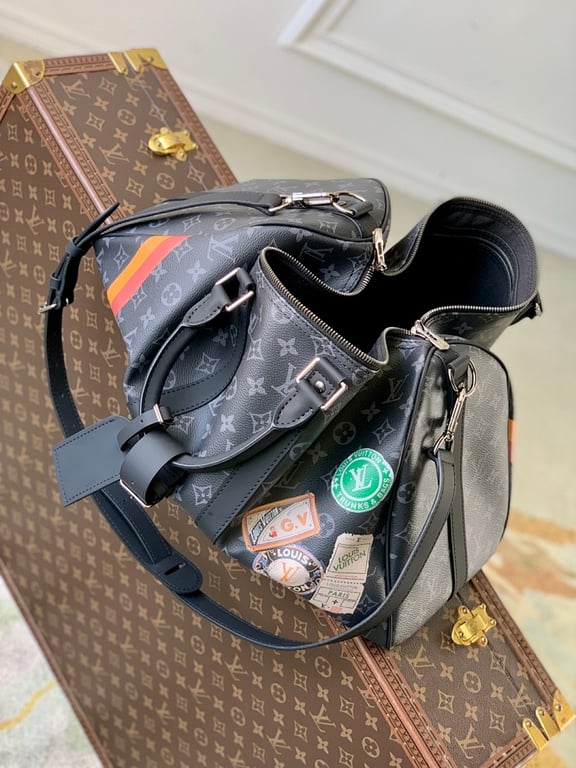 Louis Vuitton Keepall Bandoulière 45 Monogram Eclipse Patches - 2