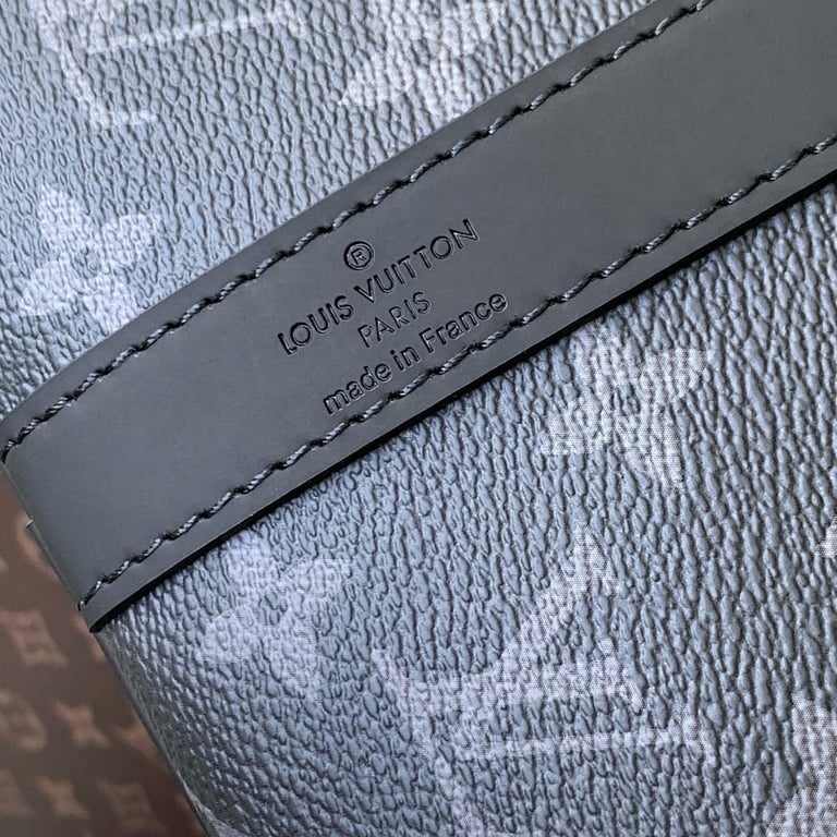 Louis Vuitton Keepall Bandoulière 50 Monogram Eclipse - 3