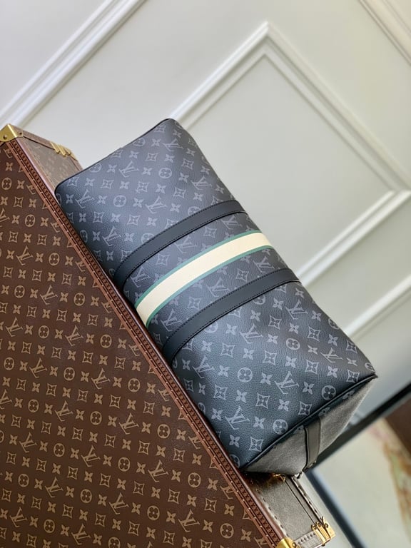 Louis Vuitton Keepall Bandoulière 50 Monogram Eclipse - 7