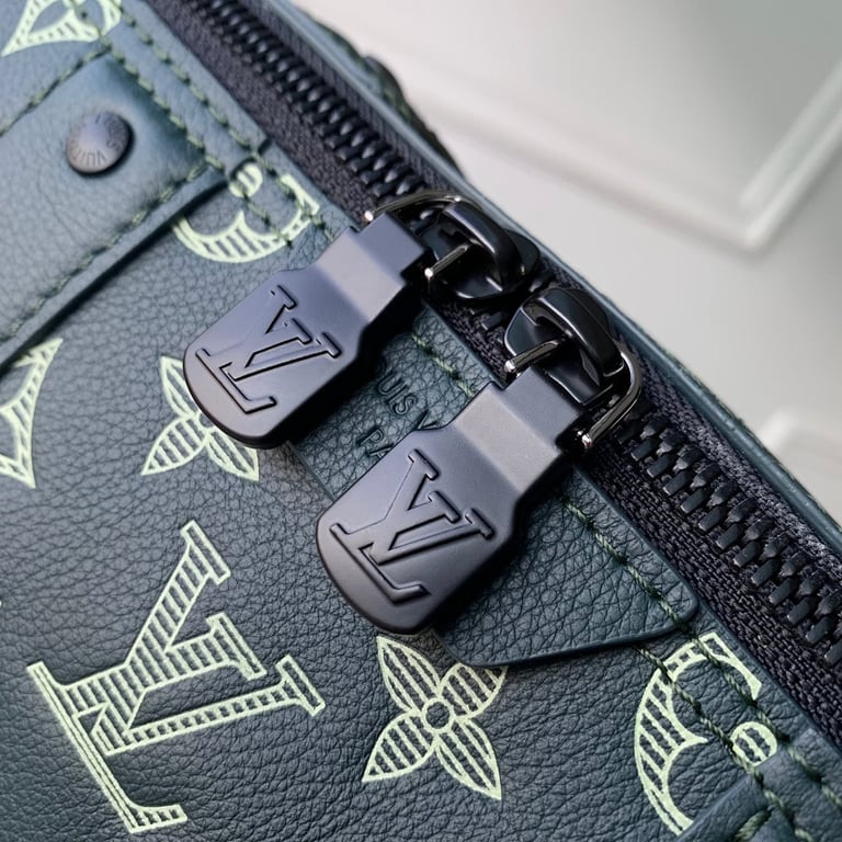 Louis Vuitton City Keepall Monogram Shadow Green - 6