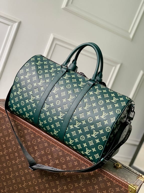 Louis Vuitton Keepall Bandoulière 50 Monogram Shadow Green - 8