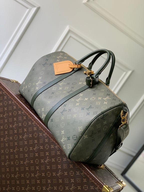 Louis Vuitton Keepall Bandoulière 50 Monogram Surplus - 9