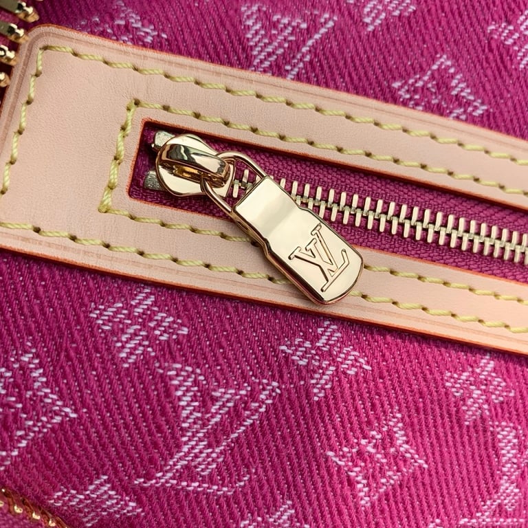 Louis Vuitton Keepall Bandoulière Monogram Denim Pink - 5