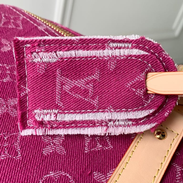 Louis Vuitton Keepall Bandoulière Monogram Denim Pink - 8