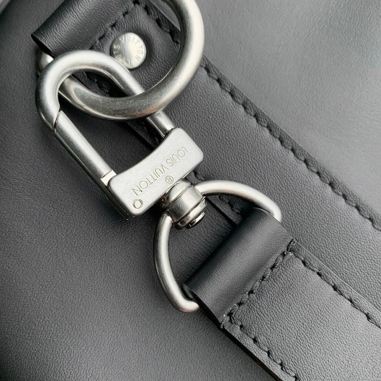 Louis Vuitton SS25 Leather Keepall Bag - 4