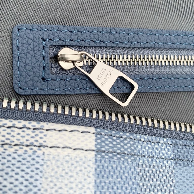 Louis Vuitton Keepall Damier Pop Blue - 4