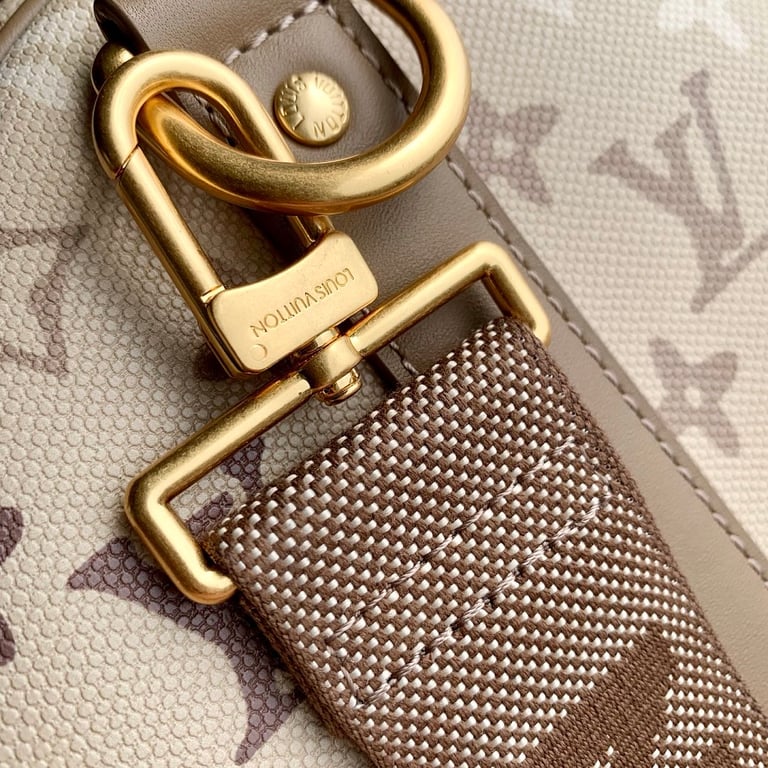 Louis Vuitton Keepall Monogram Beige - 6