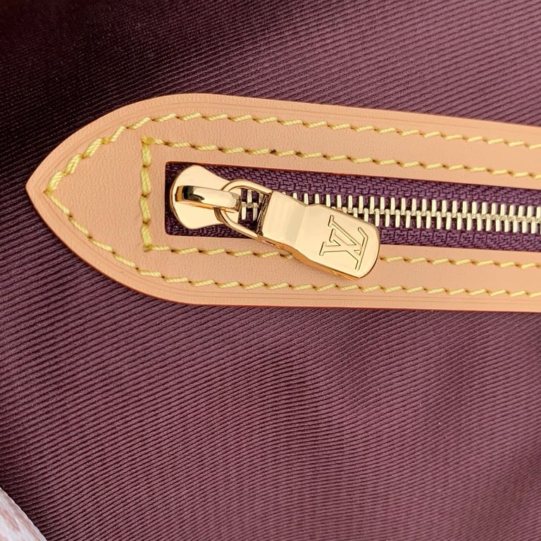 Louis Vuitton Keepall Bandouliere Keys & Charms - 4