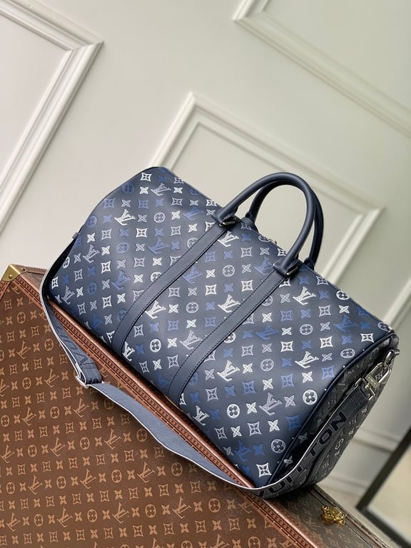 Louis Vuitton Keepall Navy Monogram - 9