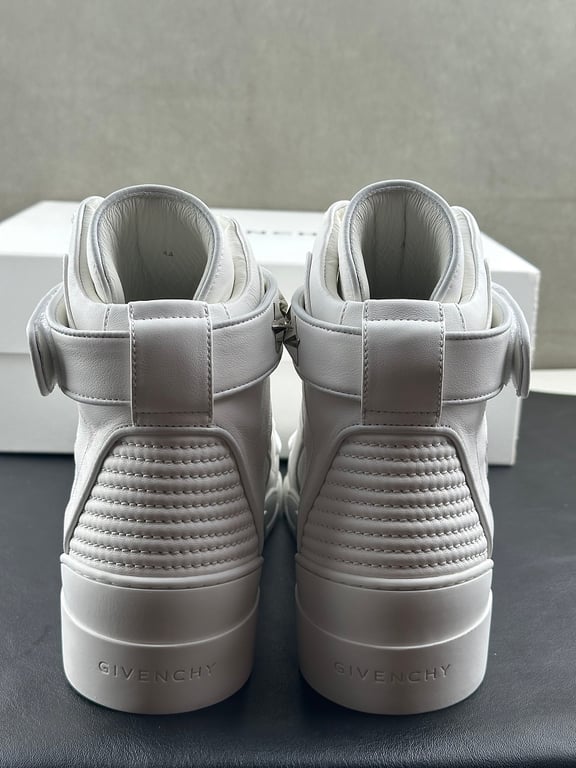 Givenchy Tyson High-Top Sneakers White - 4