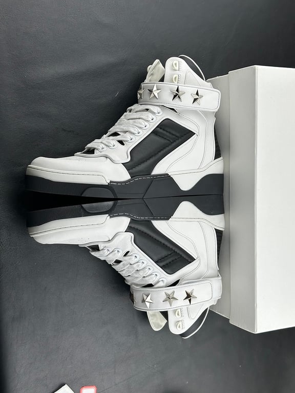 Givenchy Tyson High-Top Sneakers Black White - 5