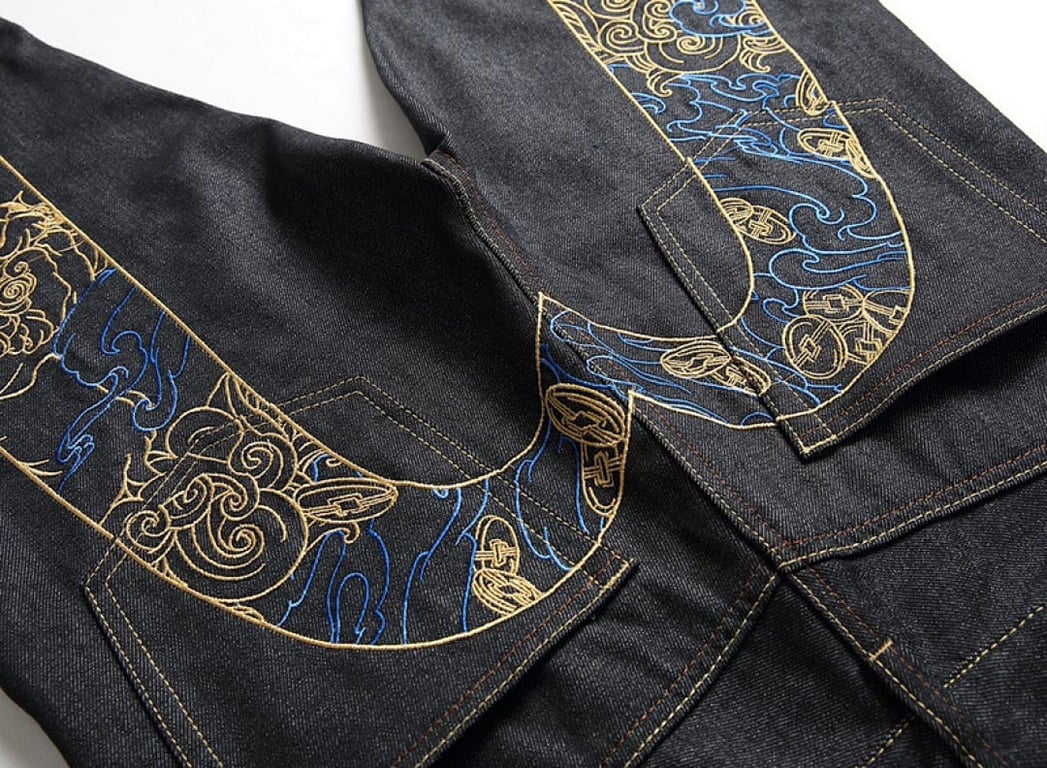 Evisu Gold & Blue Embroidered Daicock Jeans - 8