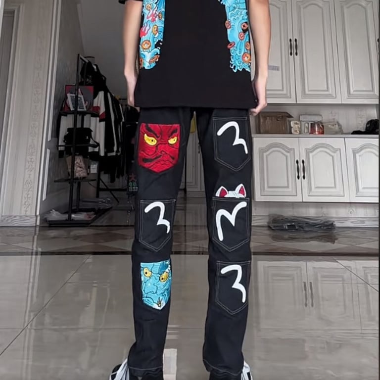 Evisu Lot 2000 Multi-Pocket Graphic Jeans Black - 12