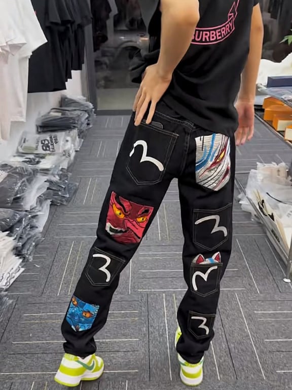 Evisu Lot 2000 Multi-Pocket Graphic Jeans Black - 13