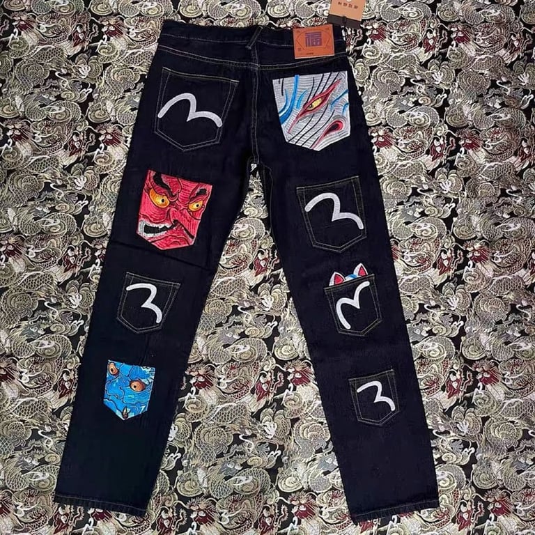 Evisu Lot 2000 Multi-Pocket Graphic Jeans Black - 6