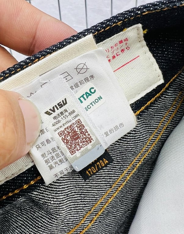 Evisu N72-14981 Indigo Jeans - 12