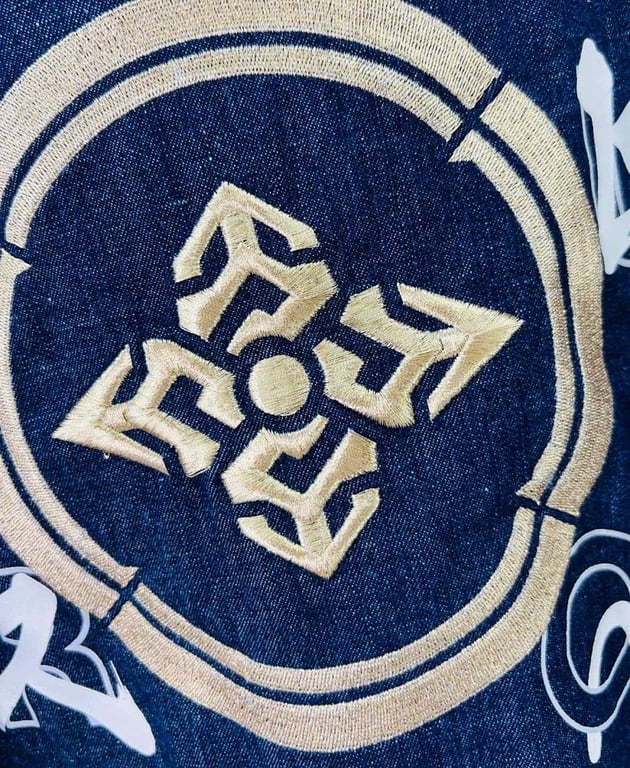 Evisu Kuro N72-14982 Denim Graphic Shirt - 10