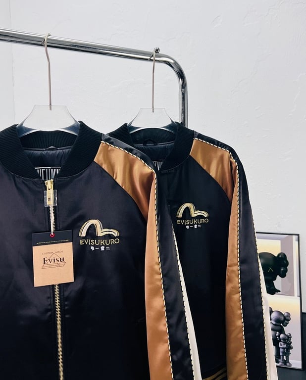 Evisukuro Embroidered Bomber Jacket N72-14986 - 4