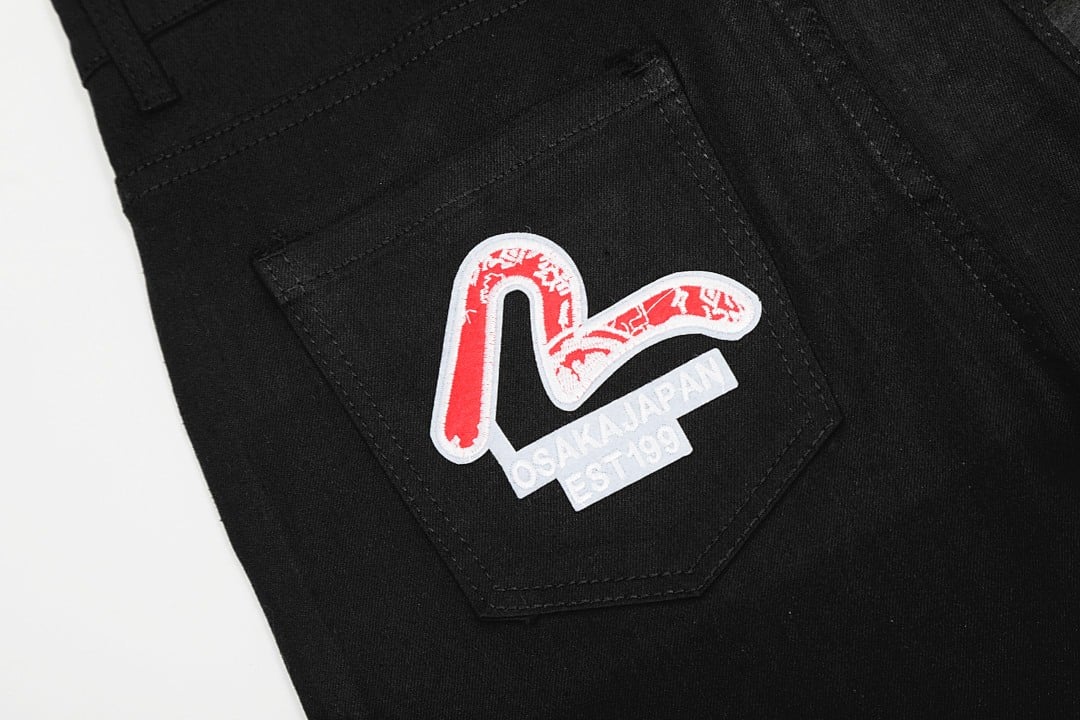 Evisu Multi-Graphic Black Jeans N110-19052 - 5