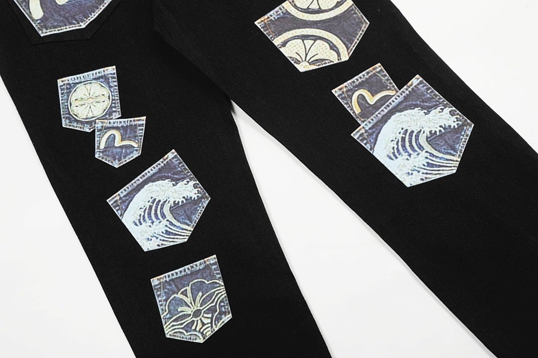 Evisu Multi-Pocket Graphic Jeans Black - 4