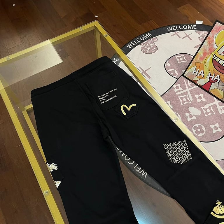 Evisu Multi-Graphic Black Sweatpants - 6