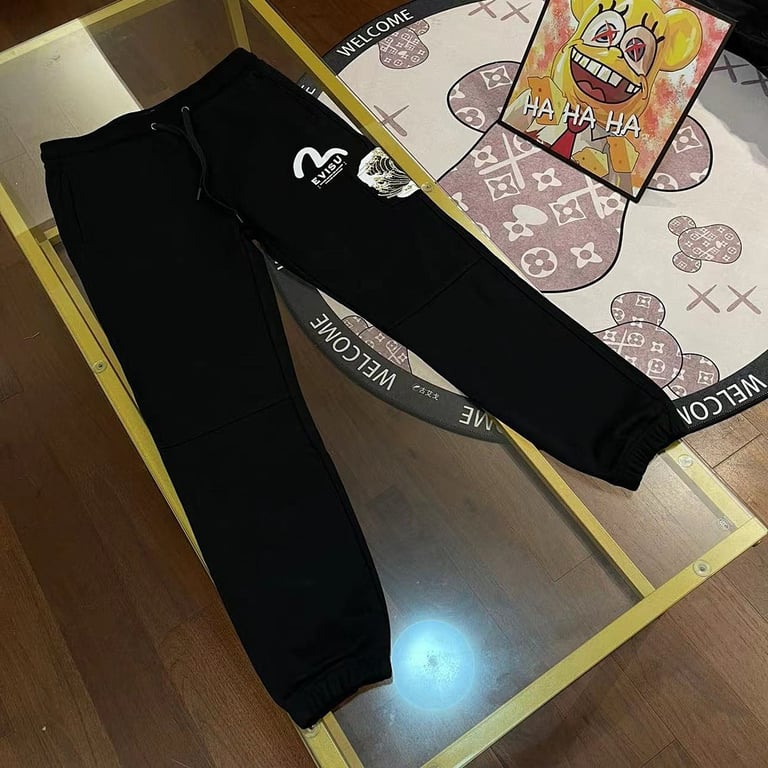 Evisu Multi-Graphic Black Sweatpants - 8