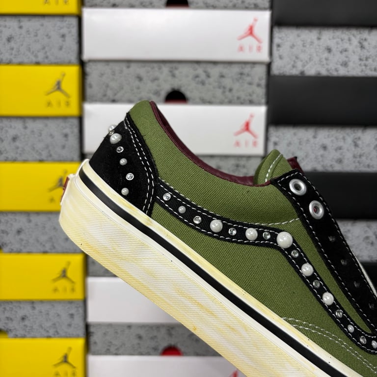 Vans Lx Old Skool 36 Satoshi Pearlized Army Green - 9
