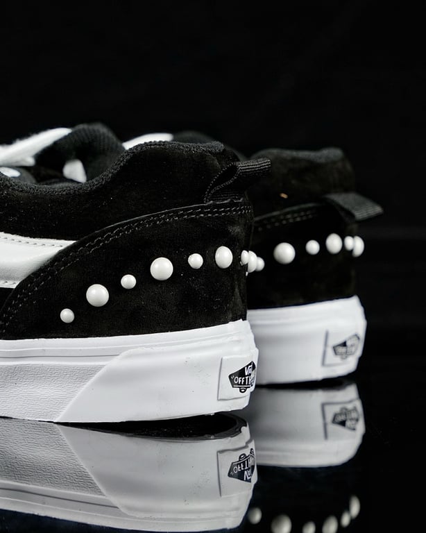 Vans Knu Skool Black White Pearl Studs - 4