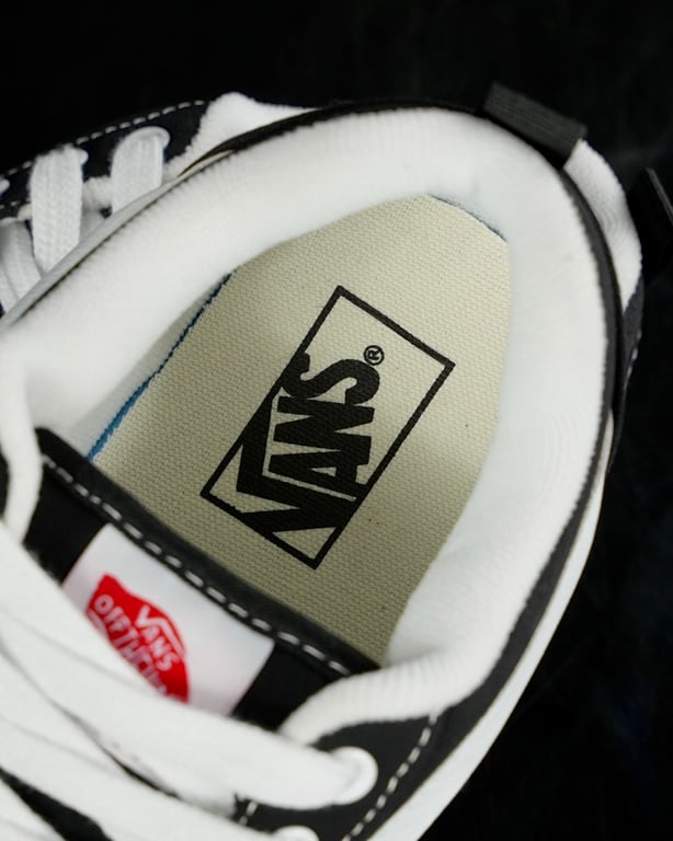 Vans Knu Skool Black White - 5