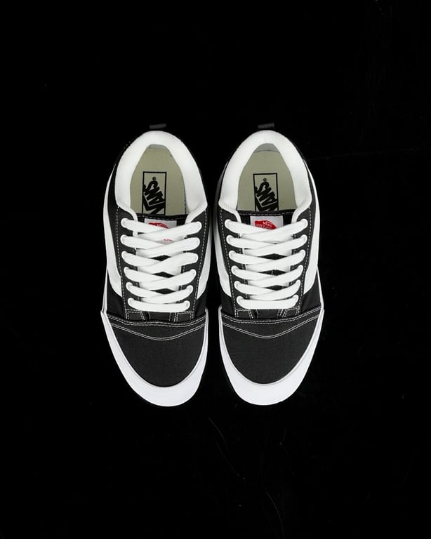 Vans Knu Skool Black White - 9