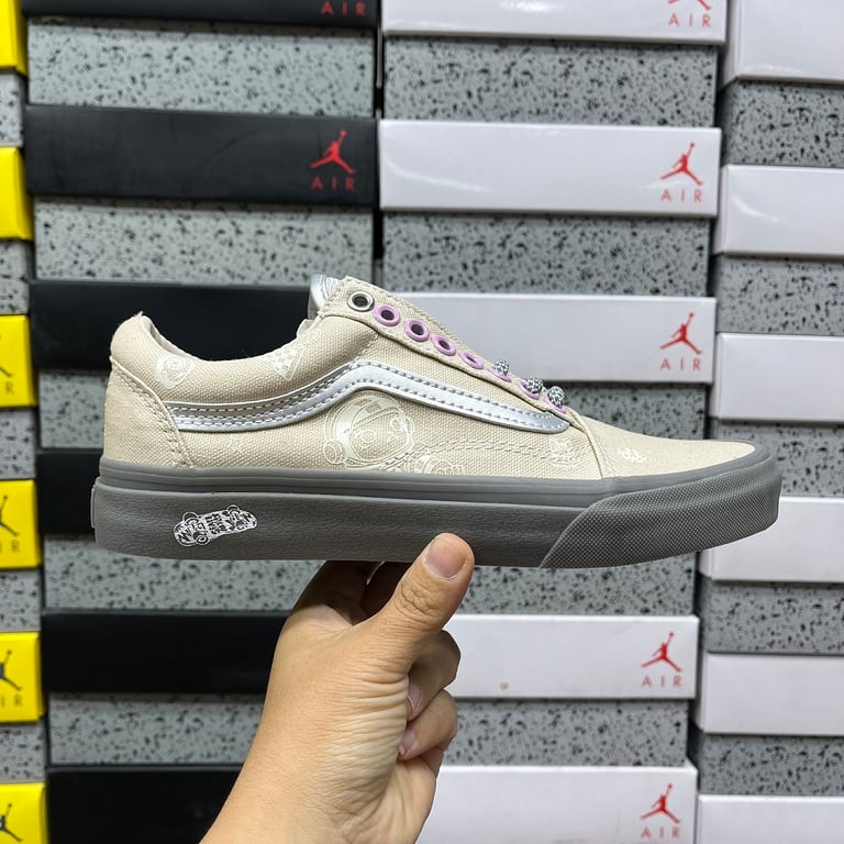 Vans Old Skool Grey White VN000EGAQ3F - 10
