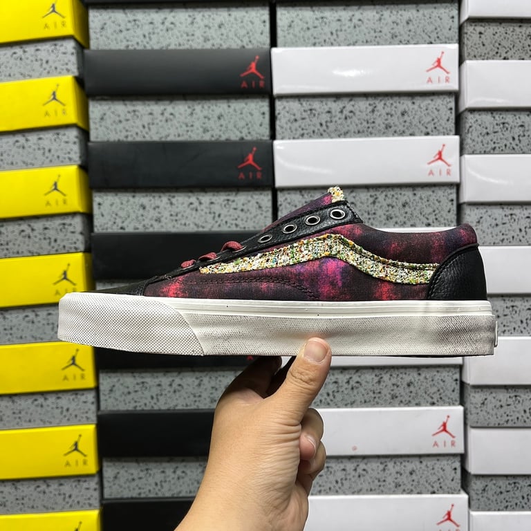 Vans Old Skool Wine Red Distressed - 3