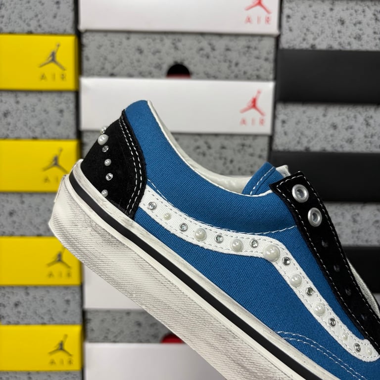 Vans Lx Old Skool 36 Pearlescent Blue - 9