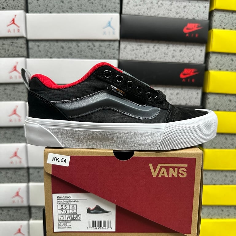 Vans Knu Skool Black Grey Red VN000D22DE2