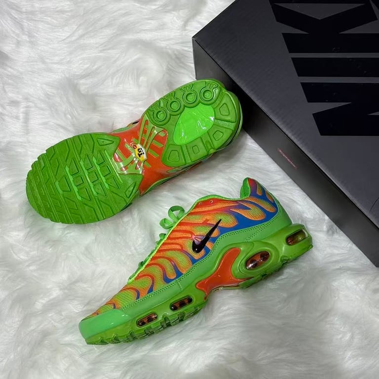 Supreme x Nike Air Max Plus TN Mean Green - 5